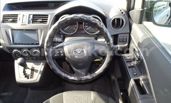 Buy Used Mazda Premacy Silver Car in Beitbridge in Matabeleland South Buy Used Mazda Premacy Silver Car in Beitbridge in Matabeleland South