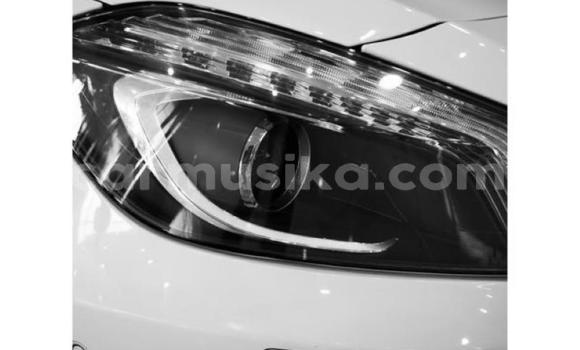 Tenga Tsaru Mercedes‒Benz A–Class Chena Mota in Beitbridge in Matabeleland South Tenga Tsaru Mercedes‒Benz A–Class Chena Mota in Beitbridge in Matabeleland South