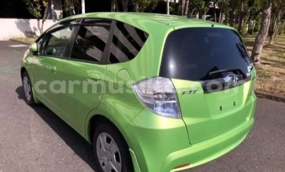 Buy Import Honda Fit Green Car in Beitbridge in Matabeleland South Buy Import Honda Fit Green Car in Beitbridge in Matabeleland South