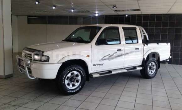 Buy Used Mazda B–series White Car in Beitbridge in Matabeleland South Buy Used Mazda B–series White Car in Beitbridge in Matabeleland South