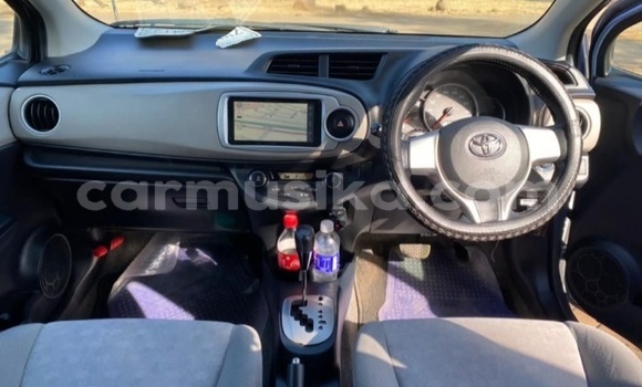 Tenga Tsaru Toyota Vitz Bhuruu Mota in Beitbridge in Matabeleland South Tenga Tsaru Toyota Vitz Bhuruu Mota in Beitbridge in Matabeleland South