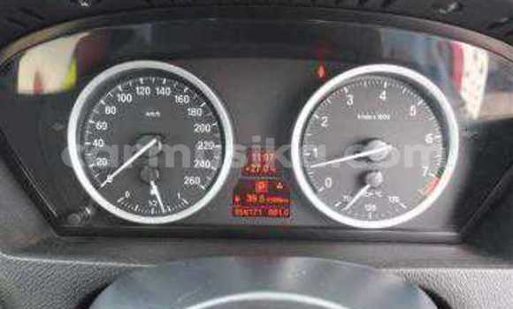 Tenga Tsaru BMW X6 Tsvuku Mota in Beitbridge in Matabeleland South Tenga Tsaru BMW X6 Tsvuku Mota in Beitbridge in Matabeleland South