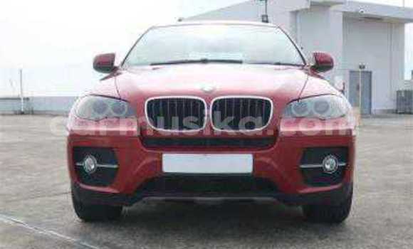 Tenga Tsaru BMW X6 Tsvuku Mota in Beitbridge in Matabeleland South Tenga Tsaru BMW X6 Tsvuku Mota in Beitbridge in Matabeleland South