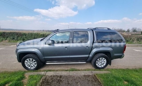 Acheter Occasion Voiture Volkswagen Amarok Beige à Beitbridge, Matabeleland South