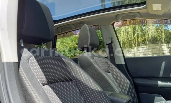 Buy New Nissan Dualis Black Car in Harare in Harare Buy New Nissan Dualis Black Car in Harare in Harare