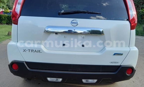 Acheter Neuf Voiture Nissan X–Trail Blanc à Harare, Harare Acheter Neuf Voiture Nissan X–Trail Blanc à Harare, Harare