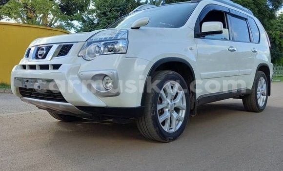 Acheter Neuf Voiture Nissan X–Trail Blanc à Harare, Harare Acheter Neuf Voiture Nissan X–Trail Blanc à Harare, Harare