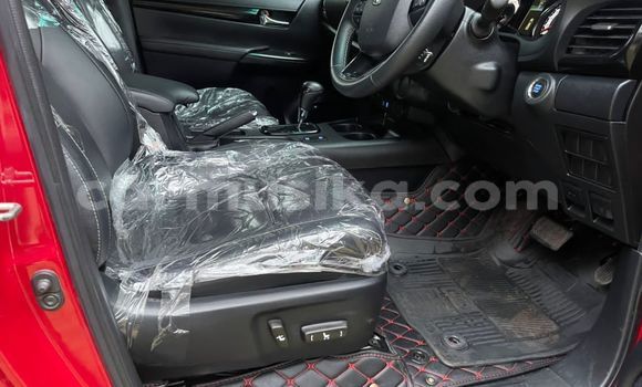 Acheter Occasion Voiture Toyota Hilux Rouge à Harare, Harare Acheter Occasion Voiture Toyota Hilux Rouge à Harare, Harare