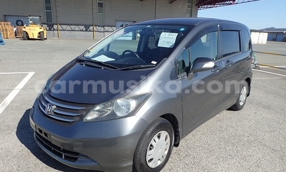 Nunua Ilio tumika Honda Freed Fedha Gari ndani ya Beitbridge nchini Matabeleland Kusini