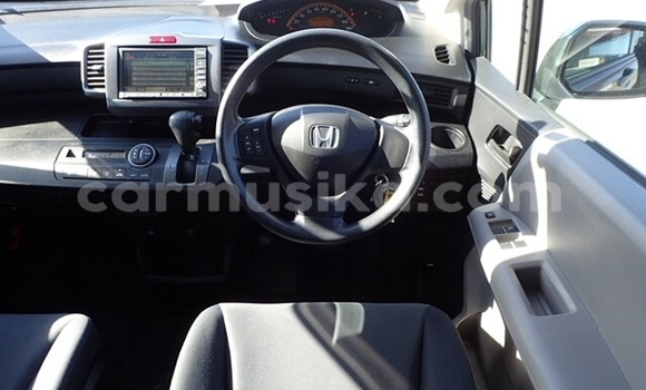 Acheter Occasion Voiture Honda Freed Gris à Beitbridge, Matabeleland South Acheter Occasion Voiture Honda Freed Gris à Beitbridge, Matabeleland South