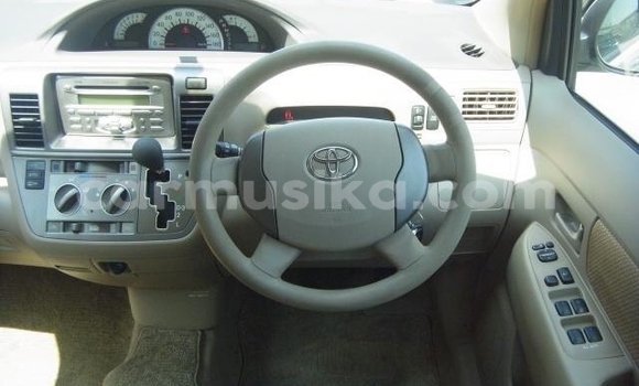 Acheter Occasion Voiture Toyota Raum Bleu à Beitbridge, Matabeleland South Acheter Occasion Voiture Toyota Raum Bleu à Beitbridge, Matabeleland South