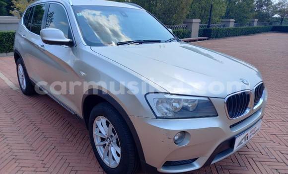 Nunua Ilio tumika BMW X3 Fedha Gari ndani ya Beitbridge nchini Matabeleland Kusini Nunua Ilio tumika BMW X3 Fedha Gari ndani ya Beitbridge nchini Matabeleland Kusini