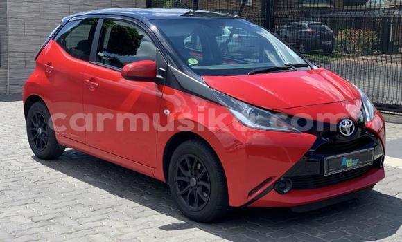 Acheter Occasion Voiture Toyota Aygo Rouge à Beitbridge, Matabeleland South Acheter Occasion Voiture Toyota Aygo Rouge à Beitbridge, Matabeleland South