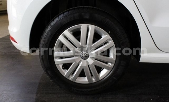 Tenga Tsaru Volkswagen Polo Chena Mota in Beitbridge in Matabeleland South Tenga Tsaru Volkswagen Polo Chena Mota in Beitbridge in Matabeleland South