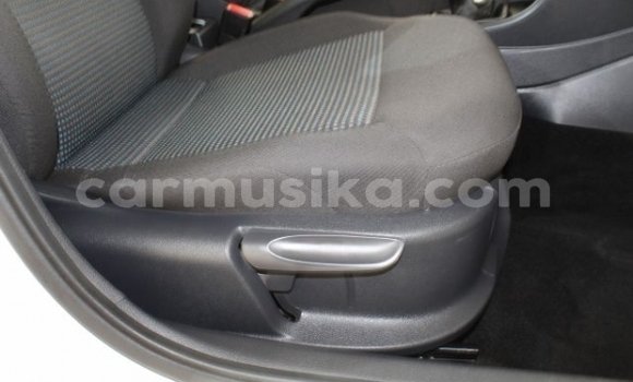 Tenga Tsaru Volkswagen Polo Chena Mota in Beitbridge in Matabeleland South Tenga Tsaru Volkswagen Polo Chena Mota in Beitbridge in Matabeleland South