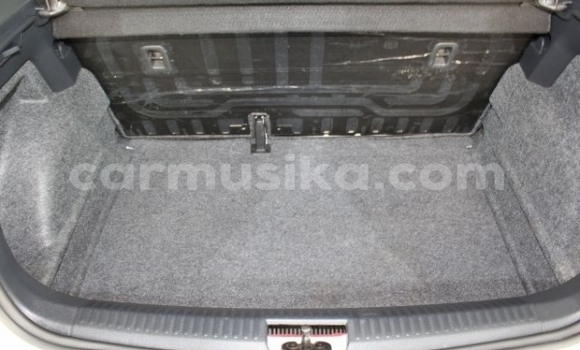 Tenga Tsaru Volkswagen Polo Chena Mota in Beitbridge in Matabeleland South Tenga Tsaru Volkswagen Polo Chena Mota in Beitbridge in Matabeleland South