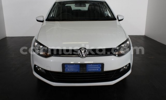 Tenga Tsaru Volkswagen Polo Chena Mota in Beitbridge in Matabeleland South Tenga Tsaru Volkswagen Polo Chena Mota in Beitbridge in Matabeleland South