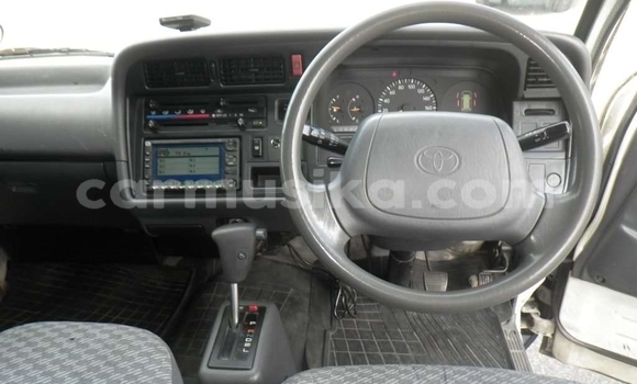 Tenga Tsaru Toyota Hiace Chena Mota in Beitbridge in Matabeleland South Tenga Tsaru Toyota Hiace Chena Mota in Beitbridge in Matabeleland South