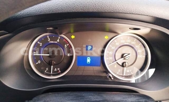 Acheter Occasion Voiture Toyota Hilux Blanc à Beitbridge, Matabeleland South Acheter Occasion Voiture Toyota Hilux Blanc à Beitbridge, Matabeleland South