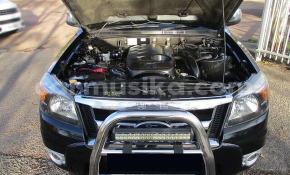 Acheter Occasion Voiture Ford Ranger Noir à Beitbridge, Matabeleland South Acheter Occasion Voiture Ford Ranger Noir à Beitbridge, Matabeleland South