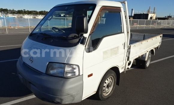 Nunua Ilio tumika Nissan Vanette Nyeupe Gari ndani ya Beitbridge nchini Matabeleland Kusini