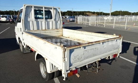 Tenga Tsaru Nissan Vanette Chena Mota in Beitbridge in Matabeleland South Tenga Tsaru Nissan Vanette Chena Mota in Beitbridge in Matabeleland South