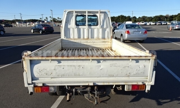 Tenga Tsaru Nissan Vanette Chena Mota in Beitbridge in Matabeleland South Tenga Tsaru Nissan Vanette Chena Mota in Beitbridge in Matabeleland South