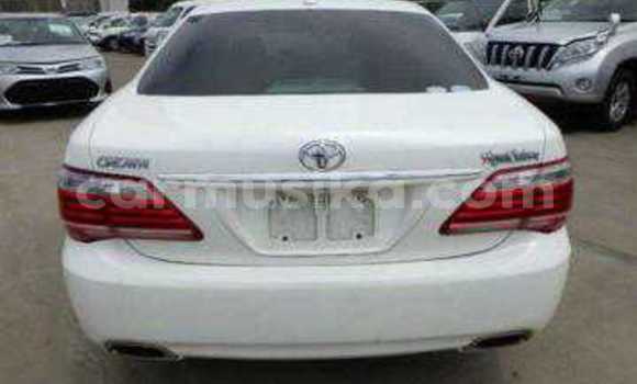 Tenga Tsaru Toyota Crown Chena Mota in Beitbridge in Matabeleland South Tenga Tsaru Toyota Crown Chena Mota in Beitbridge in Matabeleland South