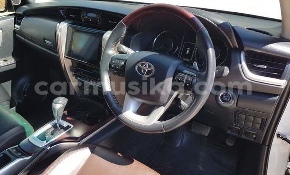 Tenga Tsaru Toyota Fortuner Chena Mota in Beitbridge in Matabeleland South Tenga Tsaru Toyota Fortuner Chena Mota in Beitbridge in Matabeleland South