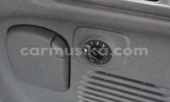 Tenga Tsaru Nissan NV200 Nhema Mota in Beitbridge in Matabeleland South Tenga Tsaru Nissan NV200 Nhema Mota in Beitbridge in Matabeleland South