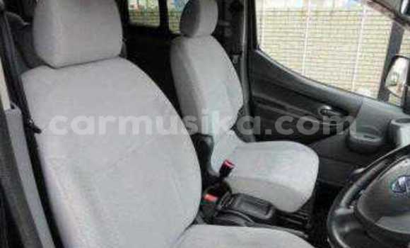 Tenga Tsaru Nissan NV200 Nhema Mota in Beitbridge in Matabeleland South Tenga Tsaru Nissan NV200 Nhema Mota in Beitbridge in Matabeleland South