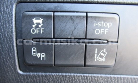 Buy Used Mazda Demio White Car in Beitbridge in Matabeleland South Buy Used Mazda Demio White Car in Beitbridge in Matabeleland South