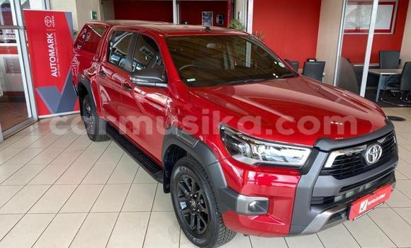 Acheter Occasion Voiture Toyota Hilux Rouge à Beitbridge, Matabeleland South Acheter Occasion Voiture Toyota Hilux Rouge à Beitbridge, Matabeleland South