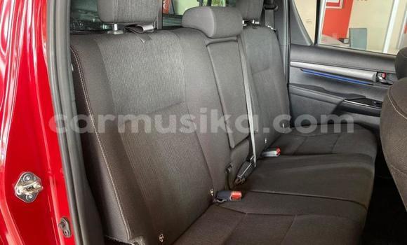 Acheter Occasion Voiture Toyota Hilux Rouge à Beitbridge, Matabeleland South Acheter Occasion Voiture Toyota Hilux Rouge à Beitbridge, Matabeleland South