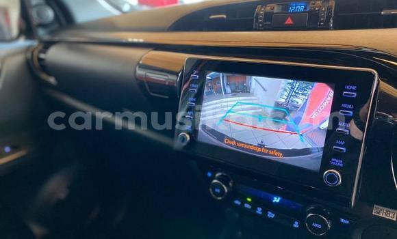 Acheter Occasion Voiture Toyota Hilux Rouge à Beitbridge, Matabeleland South Acheter Occasion Voiture Toyota Hilux Rouge à Beitbridge, Matabeleland South