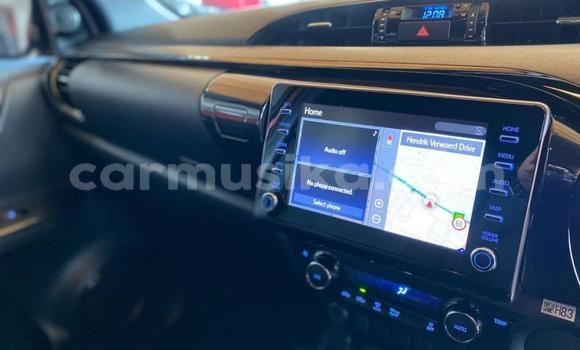 Acheter Occasion Voiture Toyota Hilux Rouge à Beitbridge, Matabeleland South Acheter Occasion Voiture Toyota Hilux Rouge à Beitbridge, Matabeleland South