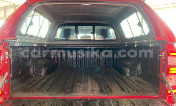 Acheter Occasion Voiture Toyota Hilux Rouge à Beitbridge, Matabeleland South Acheter Occasion Voiture Toyota Hilux Rouge à Beitbridge, Matabeleland South