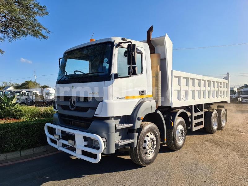 Big with watermark mercedes benz tipper matabeleland south beitbridge 28478