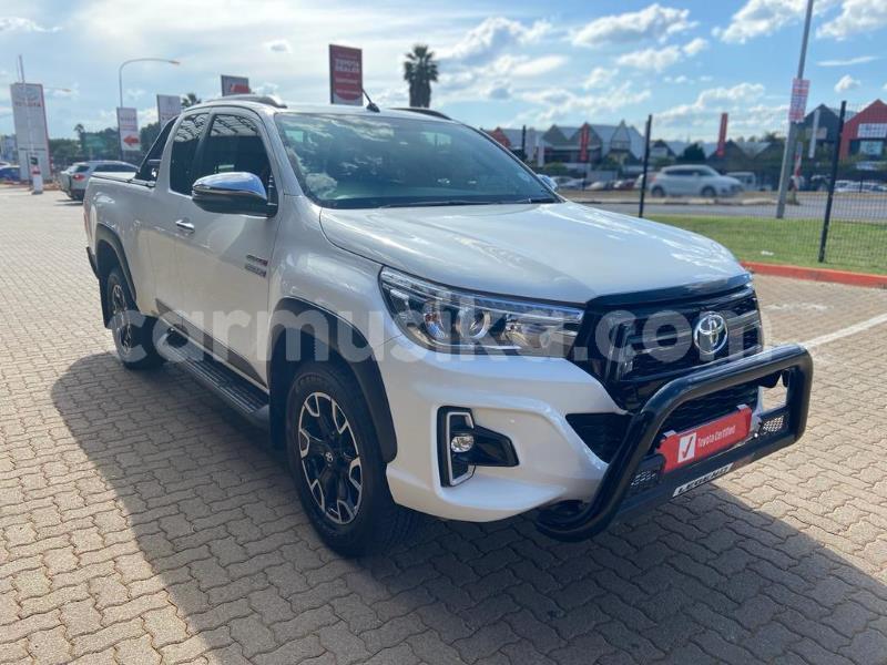 Big with watermark toyota hilux matabeleland south beitbridge 28482