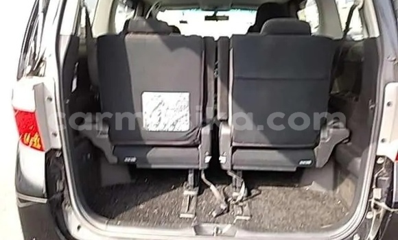 Buy Import Toyota Alphard Black Car in Beitbridge in Matabeleland South Buy Import Toyota Alphard Black Car in Beitbridge in Matabeleland South