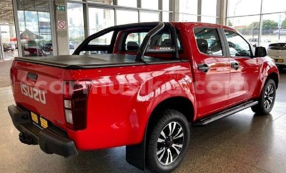 Tenga Tsaru Isuzu D–MAX Tsvuku Mota in Beitbridge in Matabeleland South Tenga Tsaru Isuzu D–MAX Tsvuku Mota in Beitbridge in Matabeleland South