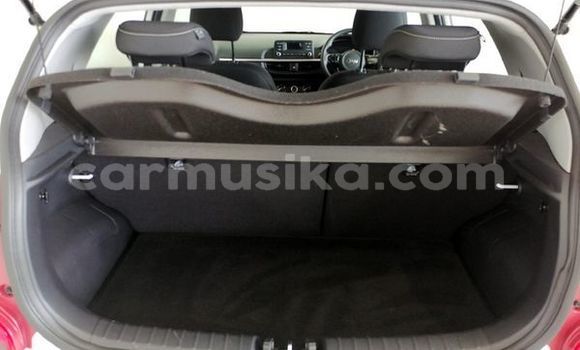 Acheter Occasion Voiture Kia Picanto Blanc à Beitbridge, Matabeleland South Acheter Occasion Voiture Kia Picanto Blanc à Beitbridge, Matabeleland South