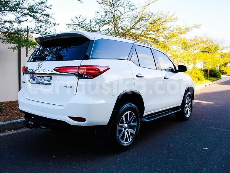 Big with watermark toyota fortuner matabeleland south beitbridge 28521