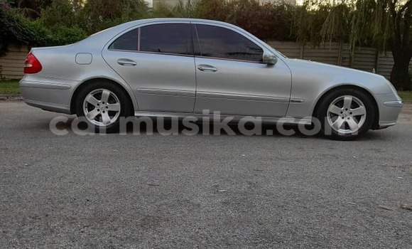 Tenga Imported MercedesâBenz EâClass Chena Mota in Harare in Harare Tenga Imported MercedesâBenz EâClass Chena Mota in Harare in Harare