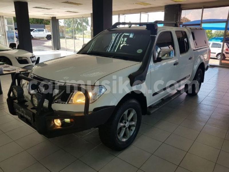 Big with watermark nissan navara matabeleland south beitbridge 28537