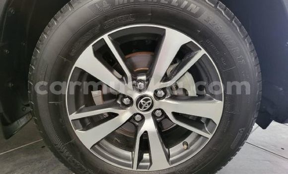 Acheter Occasion Voiture Toyota RAV4 Blanc à Beitbridge, Matabeleland South Acheter Occasion Voiture Toyota RAV4 Blanc à Beitbridge, Matabeleland South