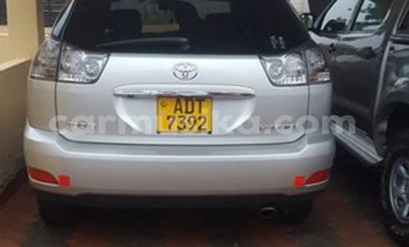Buy Used Toyota Harrier Silver Car in Alexandra Park in Harare Buy Used Toyota Harrier Silver Car in Alexandra Park in Harare