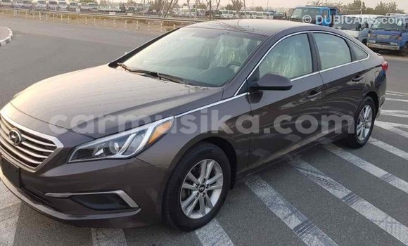 Acheter Import Voiture Hyundai Sonata Marron à Import - Dubai, Harare Acheter Import Voiture Hyundai Sonata Marron à Import - Dubai, Harare