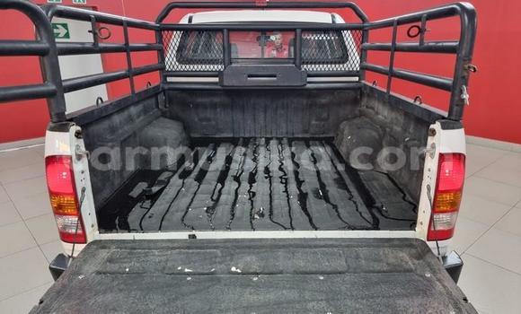 Acheter Occasion Voiture Toyota Hilux Blanc à Beitbridge, Matabeleland South Acheter Occasion Voiture Toyota Hilux Blanc à Beitbridge, Matabeleland South