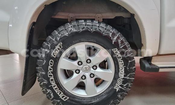 Acheter Occasion Voiture Toyota Hilux Blanc à Beitbridge, Matabeleland South Acheter Occasion Voiture Toyota Hilux Blanc à Beitbridge, Matabeleland South